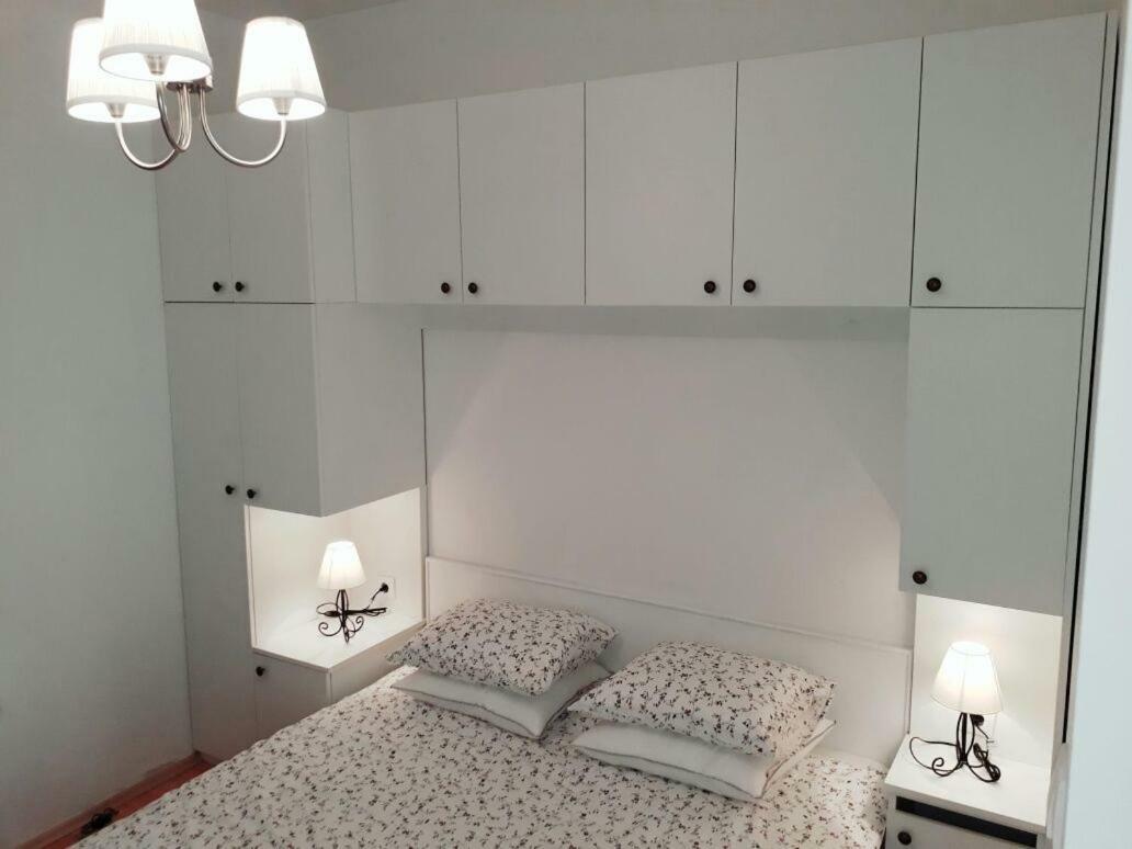 Apartmani Vitturi Kastela Bagian luar foto